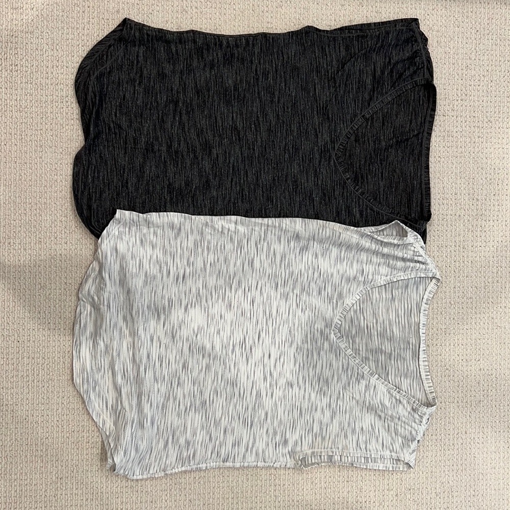 2 Lululemon Tanks Size 4